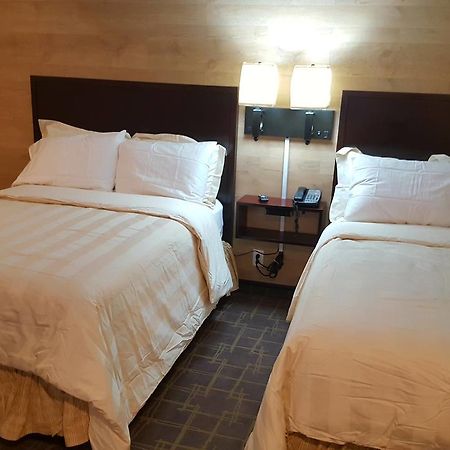Stucco Lodge Бангор Экстерьер фото