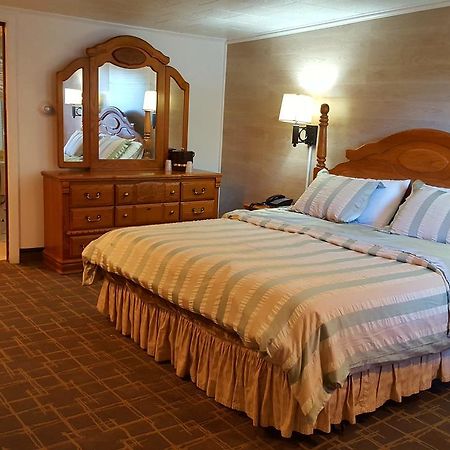Stucco Lodge Бангор Экстерьер фото